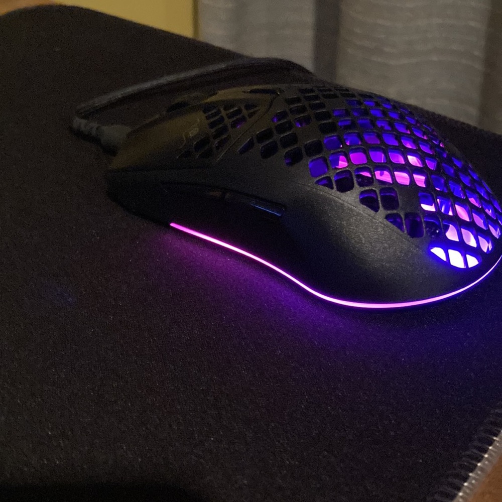 Gaming mouse - Picture 3 of 4